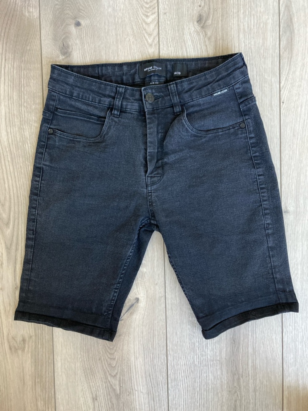 House Denim Jean Shorts Men’s 29 Waist Slim Fit Faded Black Rolled Hem 11”